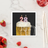 28誕生日ビールオンブラック スタンダードカクテルナプキン (インサイチュ)