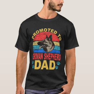 28 ジャーマンシェパードのパパに昇進 ジャーマンシェパード Tシャツ
