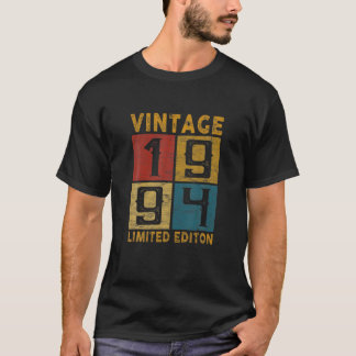 28Th Birthday Vintage 1994 Born In 1994 28 Yrs Old Tシャツ