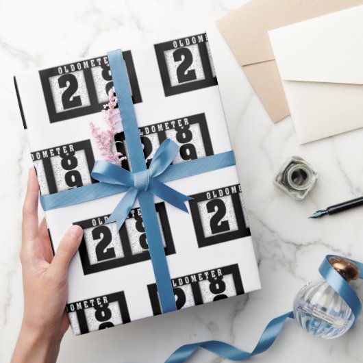 29歳の誕生日オドメーター ラッピングペーパー (ギフト)
