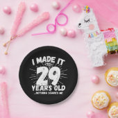 29歳皮肉ミームおもしろい29誕生日 ペーパープレート (パーティー)