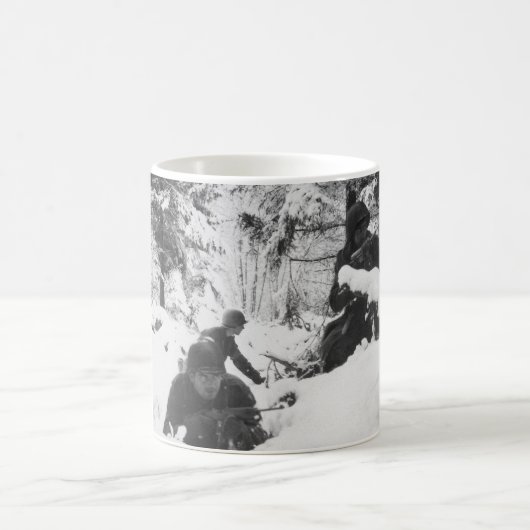290thバルジの戦いのアメリカの連隊 コーヒーマグカップ (中央)
