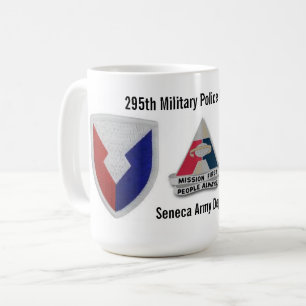 295th憲兵の会社のセネカ人の軍隊のターミナル コーヒーマグカップ