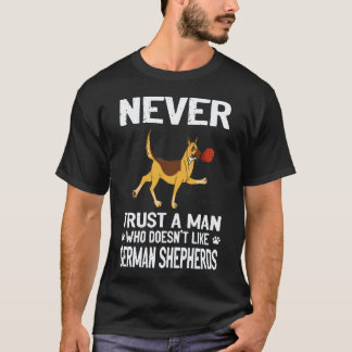 29 ドイツ牧羊犬が好きじゃない男は信用するな Tシャツ