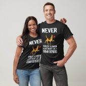 29 ドイツ牧羊犬が好きじゃない男は信用するな Tシャツ (ユニセックス)