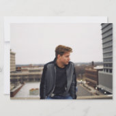 2 枚の写真を使ったシンプルな卒業発表カード 招待状 (裏面)