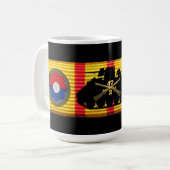 2/47th歩兵のベトナムサービスリボンのマグ コーヒーマグカップ (正面左)