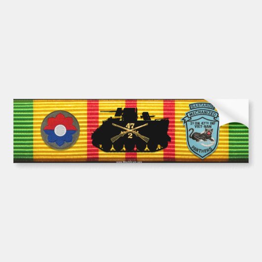 2/47th Inf. 粗悪品M113古いパッチのステッカー バンパーステッカー (正面)