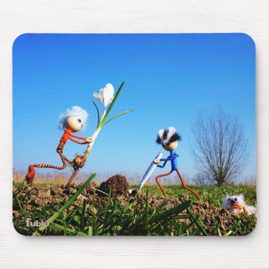 2 Fubby's die een bol krokus planten. マウスパッド (正面)