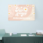 2 Groovy 2nd Birthdayパーティーレトロデイジーようこそ 横断幕 (トレードショー)