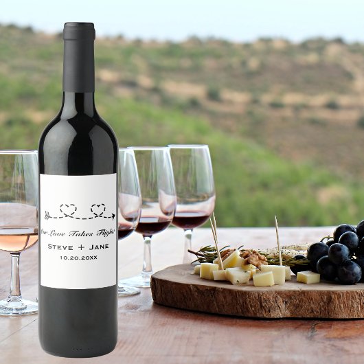 2 Hearts Arrow Modern Romantic Travel Love Wedding ワインラベル