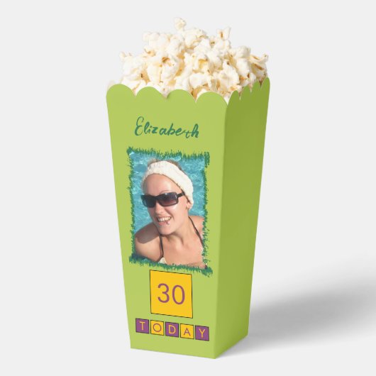 2 photo add name 30th *任意の年齢の緑ポップコーン フェイバーボックス (はじけた状態)