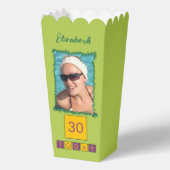 2 photo add name 30th *任意の年齢の緑ポップコーン フェイバーボックス (正面)