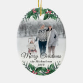 2 Photo Elegant Holly Greenery Merry Christmas セラミックオーナメント (裏面)