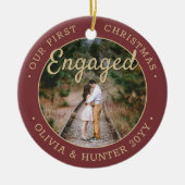 2 Photo Our初めてのクリスマス婚約したBurgundy金ゴールド セラミックオーナメント (正面)