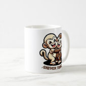 2 Süße Kapuziner Äffchen umarmen sich liebevoll コーヒーマグカップ (正面右)