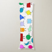 2Dカラフルおよび3D幾何形状パターン子供へ ボディピロー (正面縦)