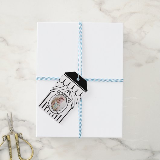 2Dバースデーパーティー漫画スタイル写真 ギフトタグ (より糸付き)