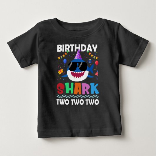 2nd誕生日ボーイシャークのマッチングパーティーギフトシャツ ベビーTシャツ (正面)