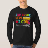 2nd Grade Here I Come Happy First Day Of School  2 Tシャツ (正面)