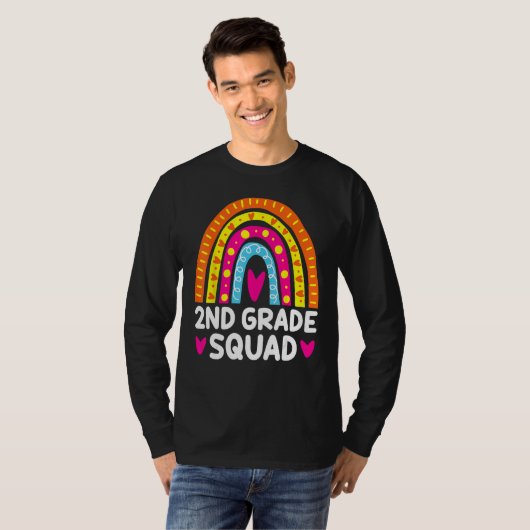 2nd Grade Squad Rainbow Heart Back To School Teach Tシャツ (正面フル)