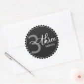 3か月マイルストーンクラシックラウンドステッカー ラウンドシール (封筒)