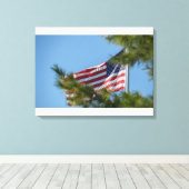3つのアメリカのミニフラグ キャンバスプリント (インサイチュ (ウッドフロア))