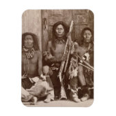 3つのインディアンブラブ、エン撮影王室の済み マグネット (縦)