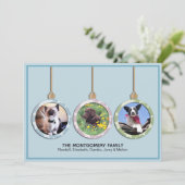 3つのオーナメントペットフォトクリスマスホリデー シーズンカード (スタンド正面)