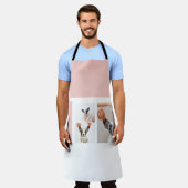 3つのコラージュ写真 |犬のバレンタインのプレゼント エプロン (着用した状態)