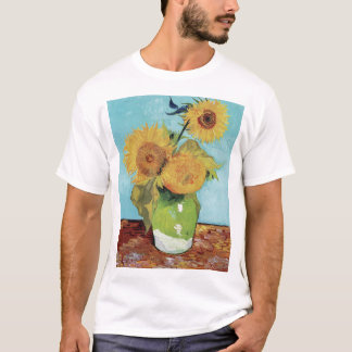 3つのサングレアと花瓶1888 by Vincent van Gog Tシャツ