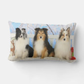 3つのシェットランド・シープドッグ色のクリスマス ランバークッション (裏面)