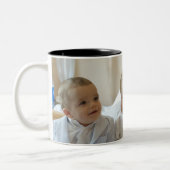 3つのスーツ ツートーンマグカップ (左)