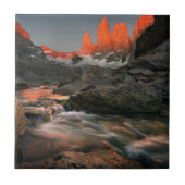 3つのタワー タイル (正面)