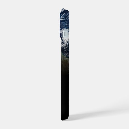 3つのハリケーンを持つ惑星の地球のモザイク画像 iPhone 15ケース (左側面)