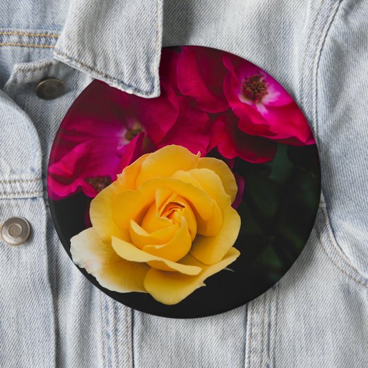 3つのバラ 缶バッジ (インサイチュ)