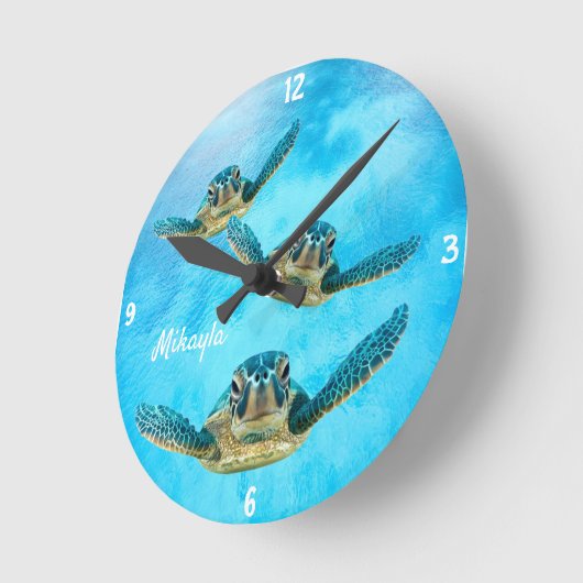 3つのベビーウミガメが時計の周りを泳ぐ ラウンド壁時計 (傾斜)