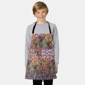 3つのラブラドールパピーズ絵を描油、キッズエプロン エプロン (着用した状態)