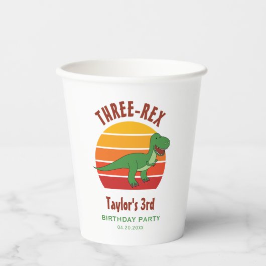 3つのレックス男女兼用恐竜おもしろい3番目の誕生日 紙コップ (正面)