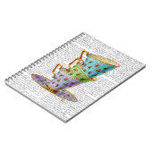 3つのヴィンテージカップのスタック ノートブック (左側)