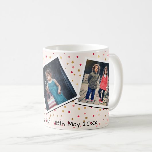 3つの写真のコラージュのピンクのパーソナライズでカスタムな文字 コーヒーマグカップ (正面右)