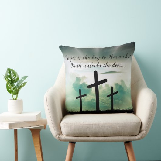 3つの十字 クッション (椅子)