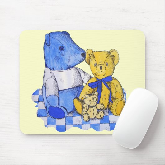 3つの古いテディ付きの青いチェックピクニッククロス マウスパッド (マウス)