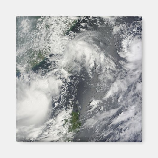 3つの強い嵐 マグネット (正面)