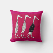 3つの服を着たアヒルの漫画のパン クッション (正面)