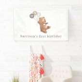 3つの茶色のバルーンを持つクマ 横断幕 (インサイチュ)