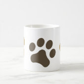 3つの足のブラウンPawprintのマグ コーヒーマグカップ (中央)