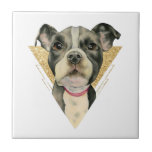 3つを絵を描いている"子犬"はピット・ブル犬の水彩画を注目します タイル<br><div class="desc">これは白黒ピット・ブルの子犬の水彩画の絵画です。 それは大きく有望な見る目を持つ犬の終わりです。 私はフェイクな金ゴールドのグリッターの背景の三角形フレームを加えました。</div>