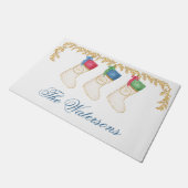 3の家族 – 水彩モノグラムストッキング ドアマット (アングル)