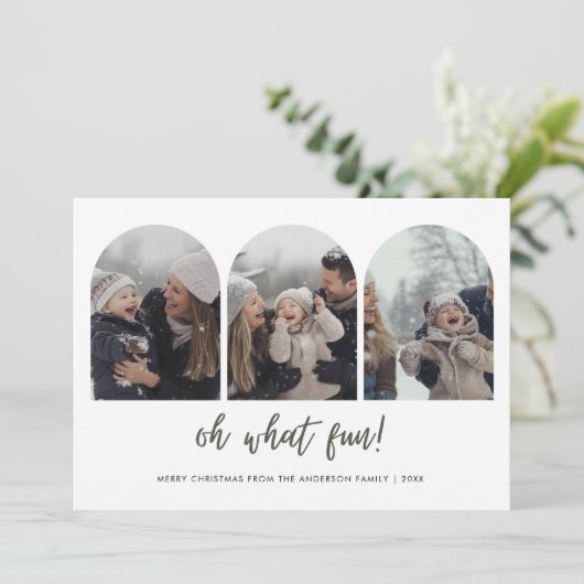 3アーチフォトファミリークリスマスオオ何おもしろいベビー シーズンカード (スタンド正面)